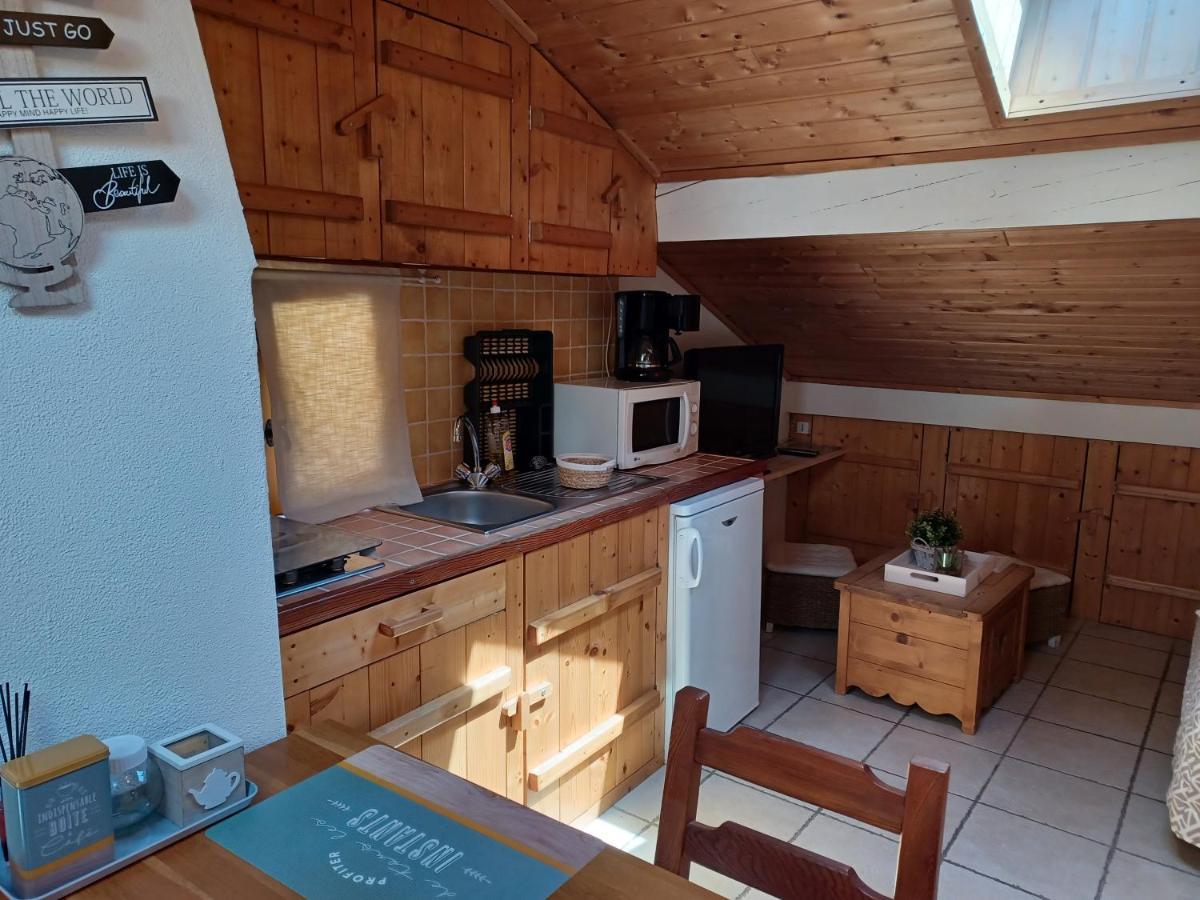 Studio Le Mont-Cenis, Garage Pour Motards Et Cyclistes, Gare A 800M Fourneaux  Exterior photo